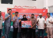 Wujud Apresiasi Honda, Konsumen Trio Motor Pangkalan Bun Raih Hadiah Umroh Berpasangan
