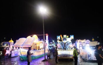 Andi Rudi Latif Lepas Peserta Festival Tanglong 1447 H 5 Hal 12 Tanbu 35 klm 15