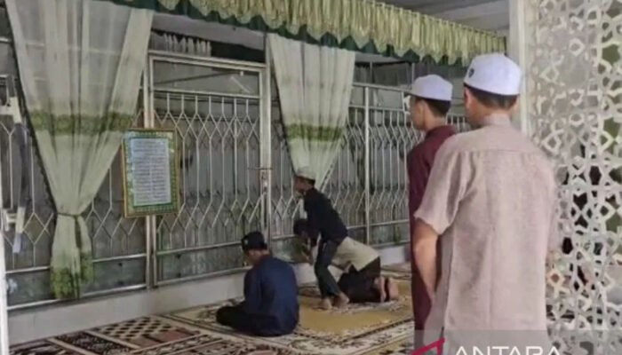 Makam Datu Kandang Haji Balangan Ramai Dikunjungi Peziarah