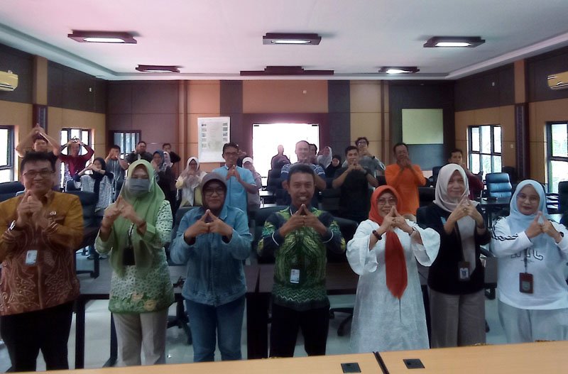 Sinergi Distan-BPS, Wujudkan Data Akurat Pertanian 1 Hal 4 4 KLM Martapura Sensus ekonomi 1