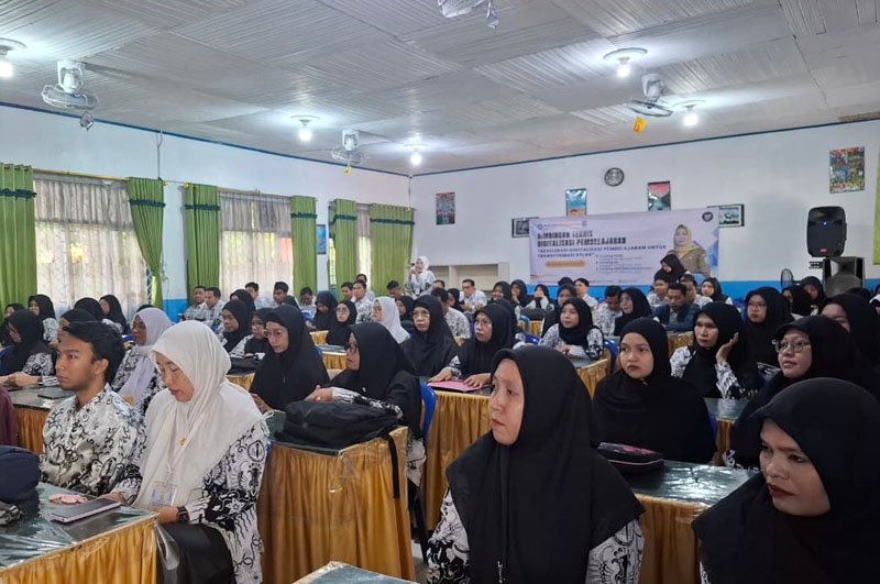 Hal 4 4 KLm Martapura Gelar Bimtek