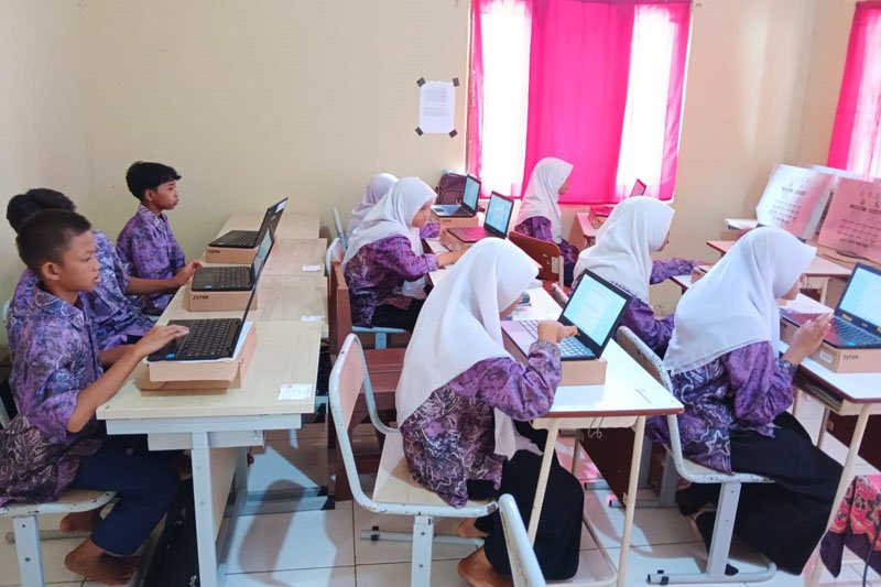 Rapor Pendidikan SMPN 3 Cintapuri Darussalam Meningkat Signifikan 1 Hal 4 4 KLm Martapura Rapor pendidikan
