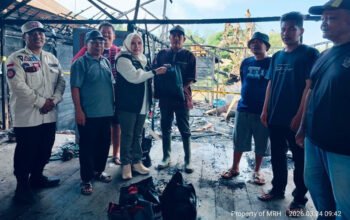 Hal 4 4 KLm Martapura Salurkan bantuan