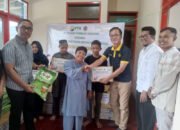 Bersama PWI Kotabaru PT PTK Berbagi ke Kaum dhuafa dan Anak Yatim