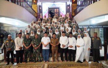 Perkuat Sinergi Wali Kota Yamin HR Buka Puasa Bersama Satlinmas, Babinsa, dan Bhabinkamtibmas 7 Hal 5 3 KLM Kontrak1