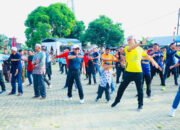 Bupati Senam Bersama Warga di Kecamatan Pamingir