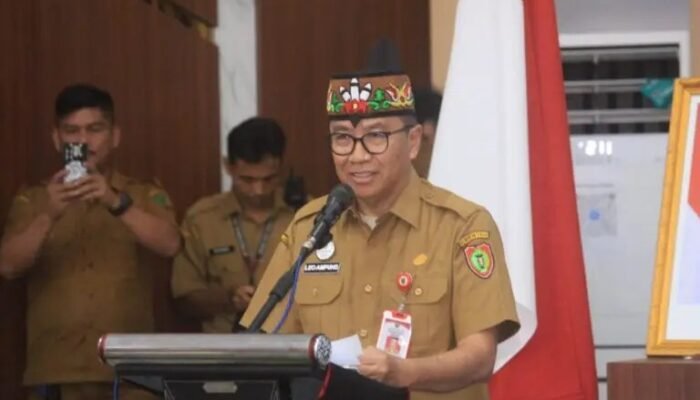 Plt.Sekda Kalteng Leonard S Ampung Buka Rakortekrenbang
