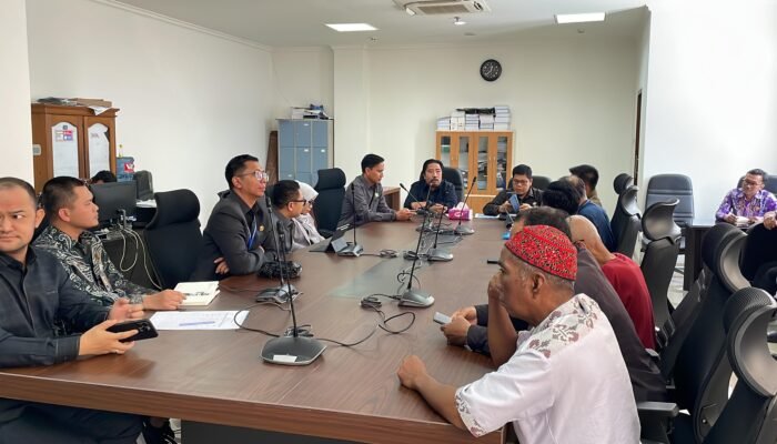 Pedagang Pasar Sentra Antasari Keluhkan Tarif Kebersihan dan Keamanan, Minta Kenaikan Tarif 120 Ribu per Bulan Direvisi