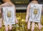 Harga Emas Antam Melonjak
