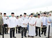 Didampingi Bupati Batola, Gubernur Kalsel Resmikan Kawasan Wisata Bawah Jembatan Barito