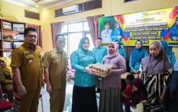 PKK Tapin Salurkan Telur untuk Anak Berisiko Stunting di Bakarangan 4 IMG 20260309 WA0017