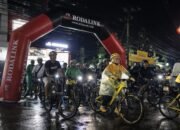 Hampir 2.000 Pesepeda Turun Ngabuburide Bersama Rodalink Indonesia, Kelip Lampu Sepeda Meriahkan Malam di Banjarmasin