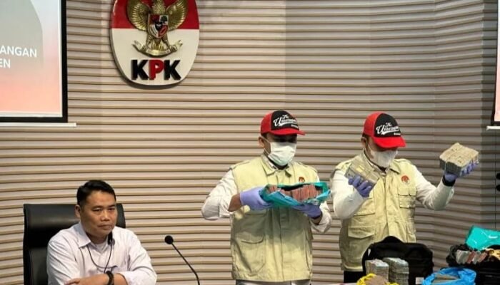 Sebanyak Rp756,8 Juta Disita KPK dari OTT Bupati Rejang Lebong