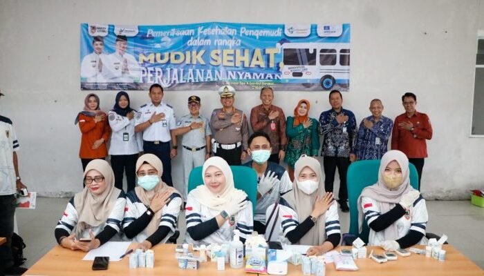 ‎Jelang Idul Fitri, Pemprov Kalsel Periksa Kesehatan Pengemudi di Terminal Gambut Barakat