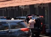 Sejumlah Ruangan di Kompleks Sekretariat Daerah Cilacap Digeladah KPK