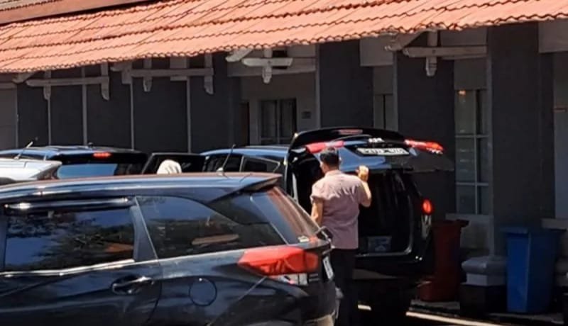 Sejumlah Ruangan di Kompleks Sekretariat Daerah Cilacap Digeladah KPK 1 IMG 20260316 WA0029