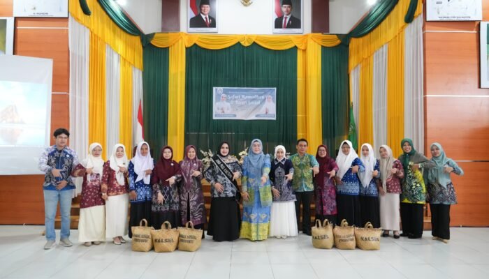 Safari Ramadan Bunda PAUD Kalsel di Tapin, Salurkan 100 Paket Sembako untuk Pendidik