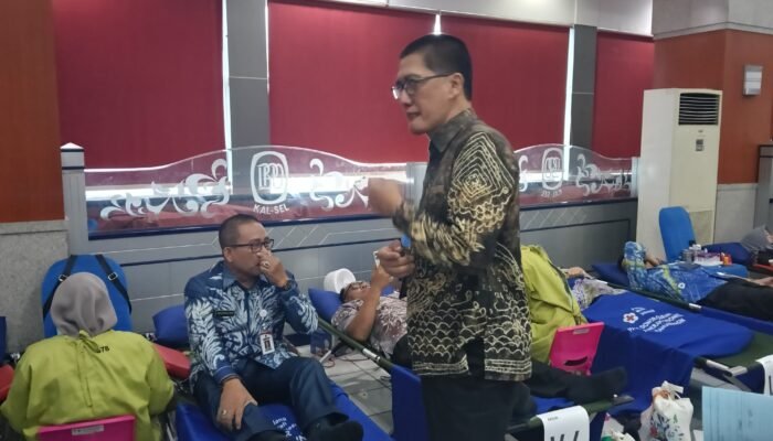 Bank Kalsel Targetkan 400 Kantong Darah di Ulang Tahun 62 Tumbuh Bersama Untuk Banua Lebih Baik