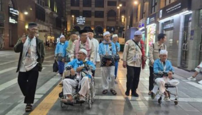 1.079 JCH Embarkasi Banjarmasin Tiba di Madinah