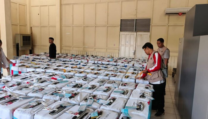 Peralatan Terlarang, di Koper Jemaah Kloter BDJ 01