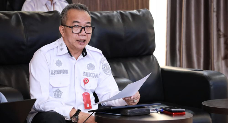 1 35 klm Kontrak Pemprov 1 Pemprov Kalsel komitmen pengurangan jumlah pengangguran