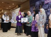 Hari Posyandu, Hj Fathul Jannah Muhidin Sosialisasi SPM Bidang Perumahan