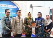 Hadiri Literasi “Bank Kalsel Mengajar”, Wali Kota Yamin Minta Siswa Bijak Kelola Uang dan Sampah Sejak Dini