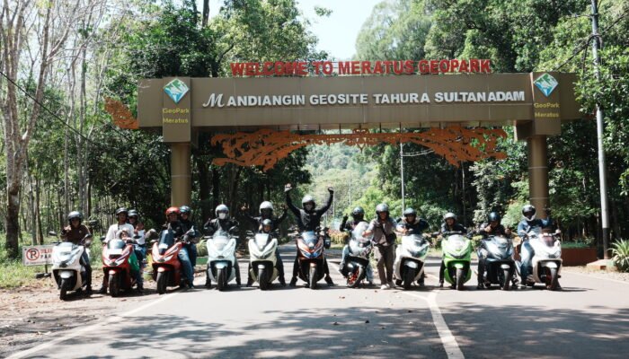 Honda Trio Motor Gelar NGASAB, Satukan Komunitas PCX dalam Touring Seru