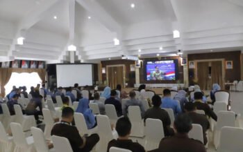 Hal 12 HSS 1 3 klm 13