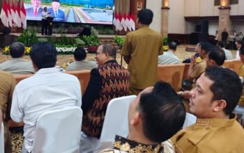 Hal 12 HSS 1 3 klm 14