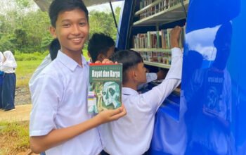 Hal 4 4 KLm Martapura Perpustakaan keliling