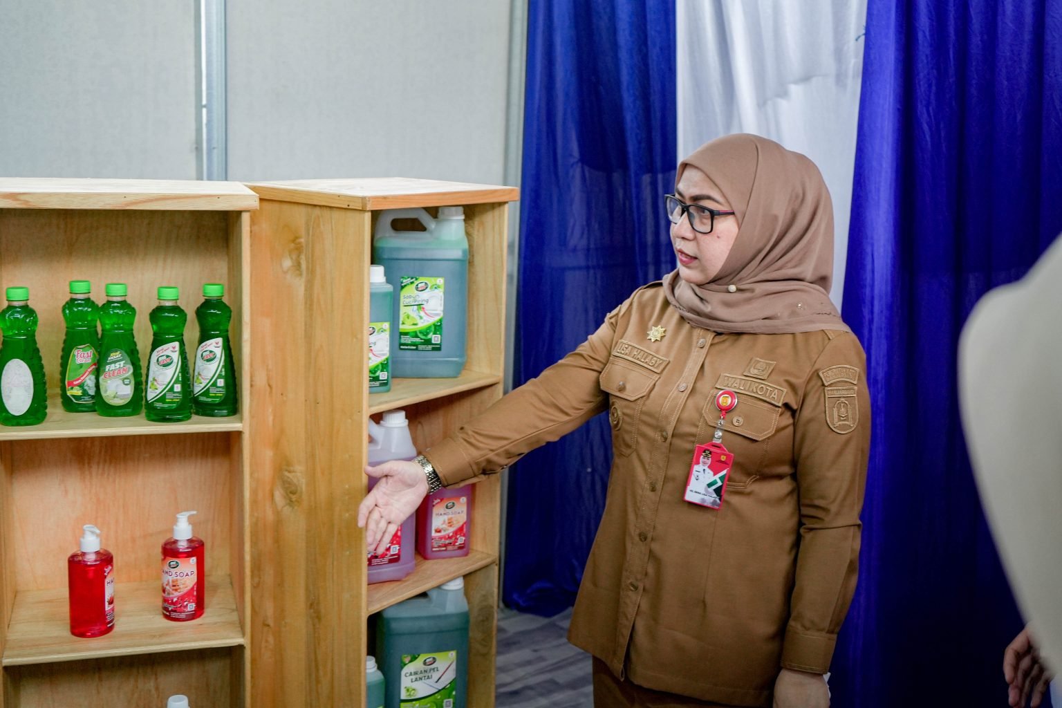 Hal 6 3 KLM BJB 2 10