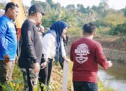 Wali Kota Pimpin Susur Sungai dan Aksi Bersih Bantaran Sungai Karet