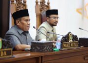DPRD Tanbu Dengarkan Jawaban Bupati