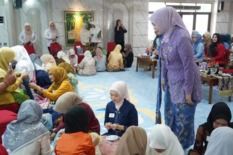 Hal4 4 KLM Martapura Hari Kartini