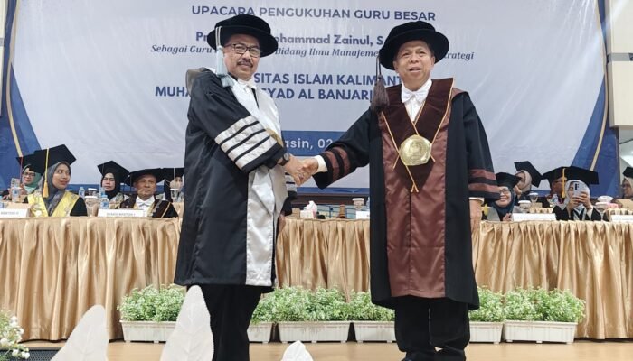 Rektor UNISKA MAB Banjarmasin Dikukuhkan Jadi Guru Besar, Target Cetak Lebih Banyak Profesor