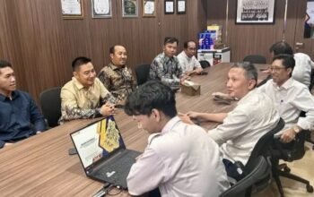 DPRD Balangan Desak BPJN Kalsel Perbaiki Jalan Rusak 7 IMG 20260406 WA0031