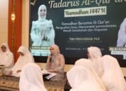 Tadarus Al-Quran TP PKK Kalsel, Ellyana Trisya : Ibu Adalah Madrasah Pertama Generasi Cinta Al-Quran