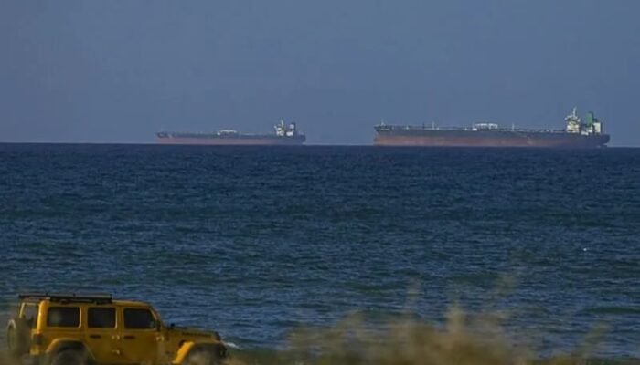 Iran Batasi Jumlah 12 Kapal Per Hari di Selat Hormuz, Biaya 2 Juta Dolar AS