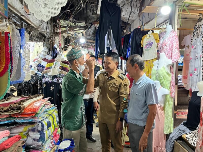 Wali Kota Tinjau Pasar Ujung Murung, Siapkan Langkah Pembenahan 1 IMG 20260413 WA0030 e1776078430686