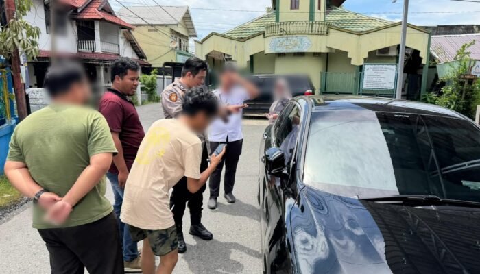 Respon Cepat 110 Polri, Laka Libatkan Dua Emak-Emak di Banjarmasin Timur Berakhir Damai