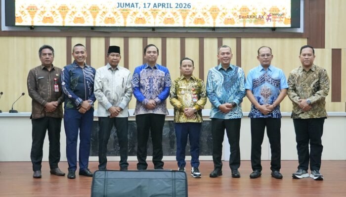 Bupati Tapin Inginkan Kajari Baru Tingkatkan Hubungan Kelembagaan