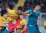 Imbang Lawan Fiorentina, Lecce Gagal Geser Cremonese Diperkuat Emil Audero dari Zona Aman Degradasi