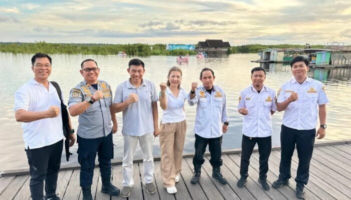 Dishub Kalteng Pastikan Keselamatan Wisatawan Asing di Kereng Bangkirai