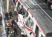 Korban Meninggal Tabrakan Kereta Api di Bekasi Timur Jadi 14 Orang