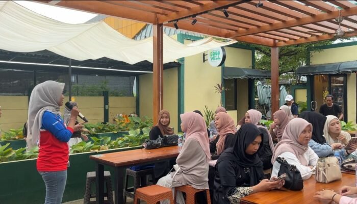 Kumpul Komunitas Honda Scoopy, Trio Motor Ajak Para Perempuan Tampil Stylish, Kompak, dan #Cari_Aman