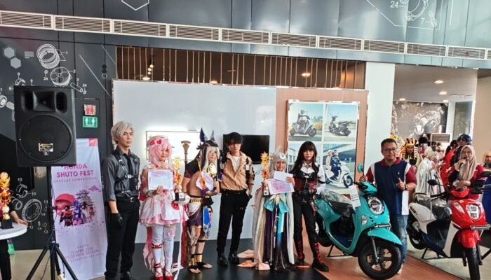 Honda Trio Motor Perintis Gelar Shuto Fest 2026, Puluhan Cosplayer Padati Area Showroom