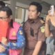 Dua Mantan Pejabat Disdik Dijebloskan Penyidik Kejari Banjarmasin ke Tahanan