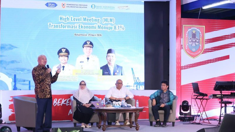 1 4 klm Kontrak Pemprov 1 Gubernur Kalsel dorong SLPD lingkup Pemprov percepat transpormasi ekonomi daerah