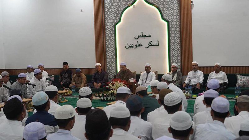 Haul ke-32 Habib Musthafa bin Sulaiman Alaydrus 1 Hal 12 HSS 1 3 klm 15